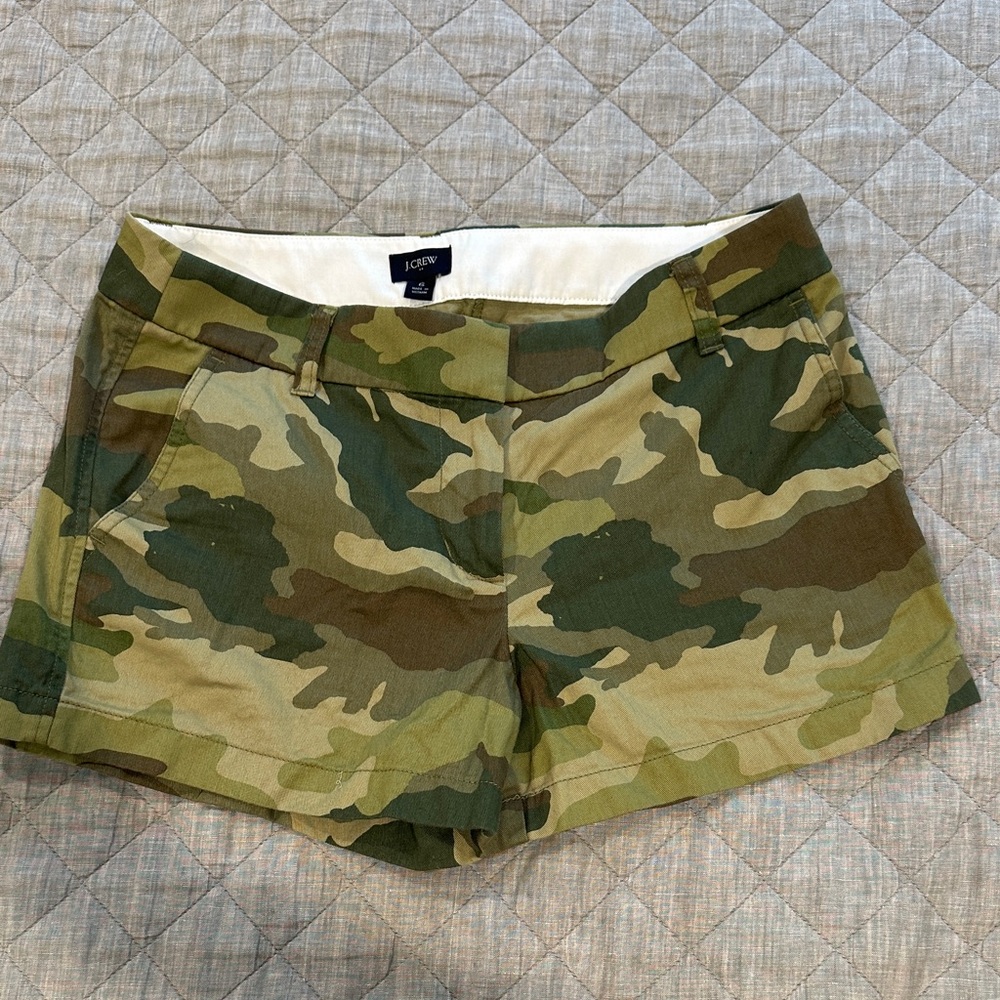J. Crew Women's Green Camouflage Cargo Shorts